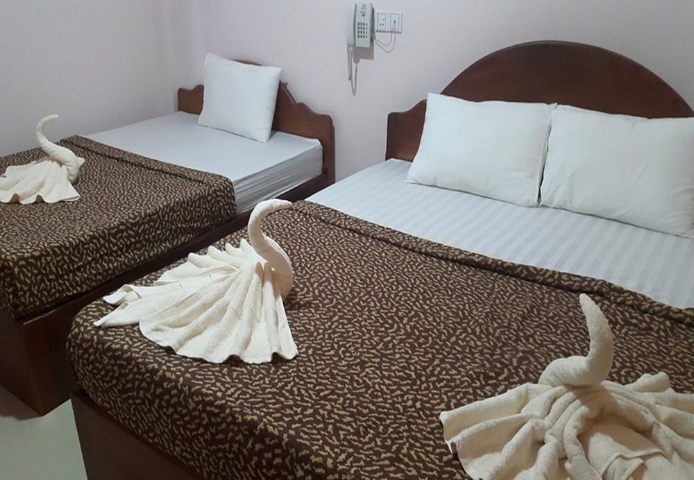 First Hotel Battambang Exterior photo